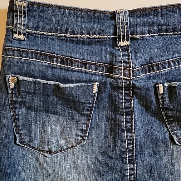 3/$15 SKIRT PURGE!! Hot to Trot Denim Skirt by DownEast - Picture 3 of 6